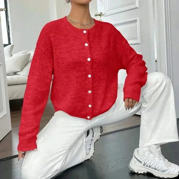 Red Casual Women's Loose Cardigan - Picture 6 of 8